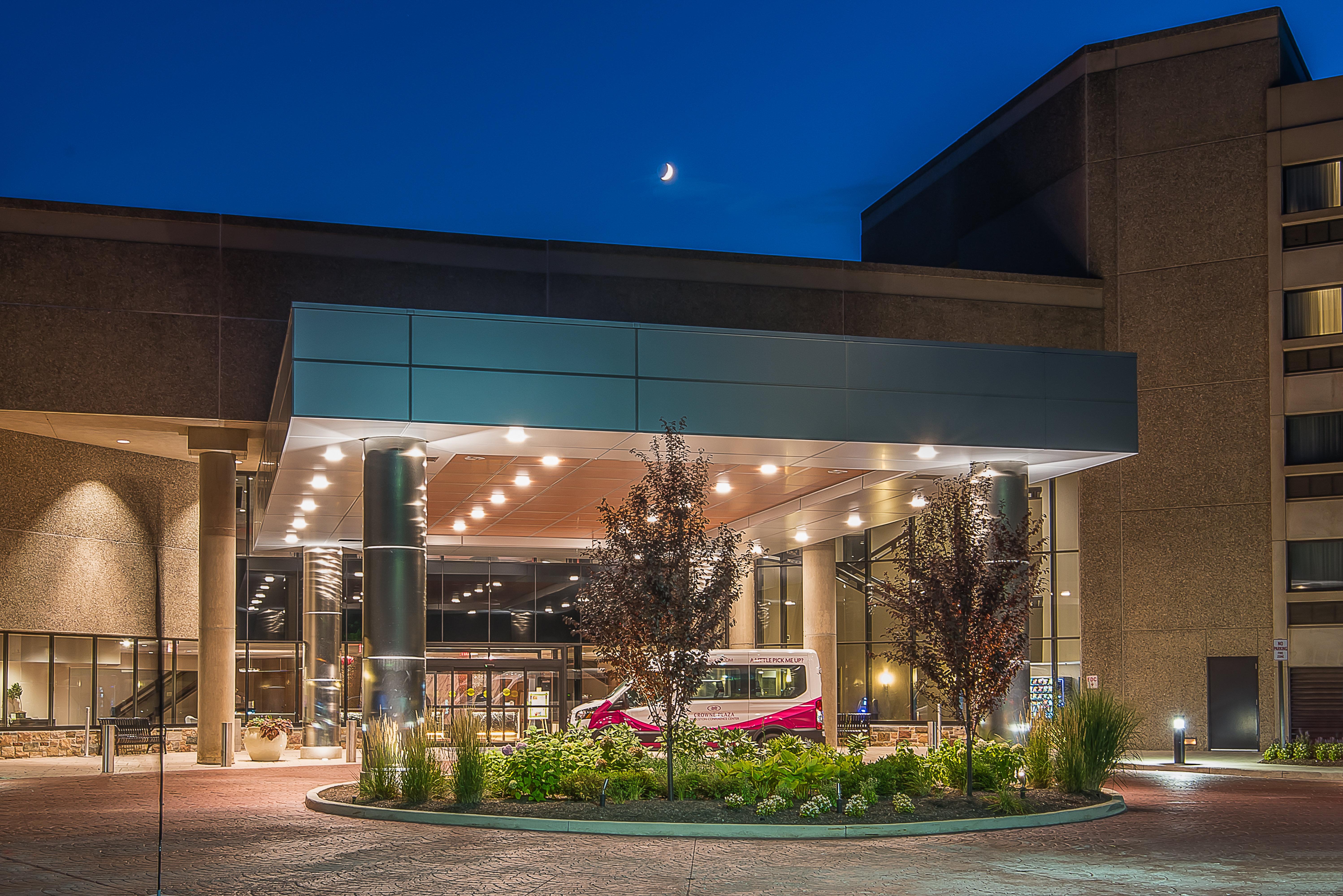Crowne Plaza Princeton - Conference Center By Ihg Dış mekan fotoğraf