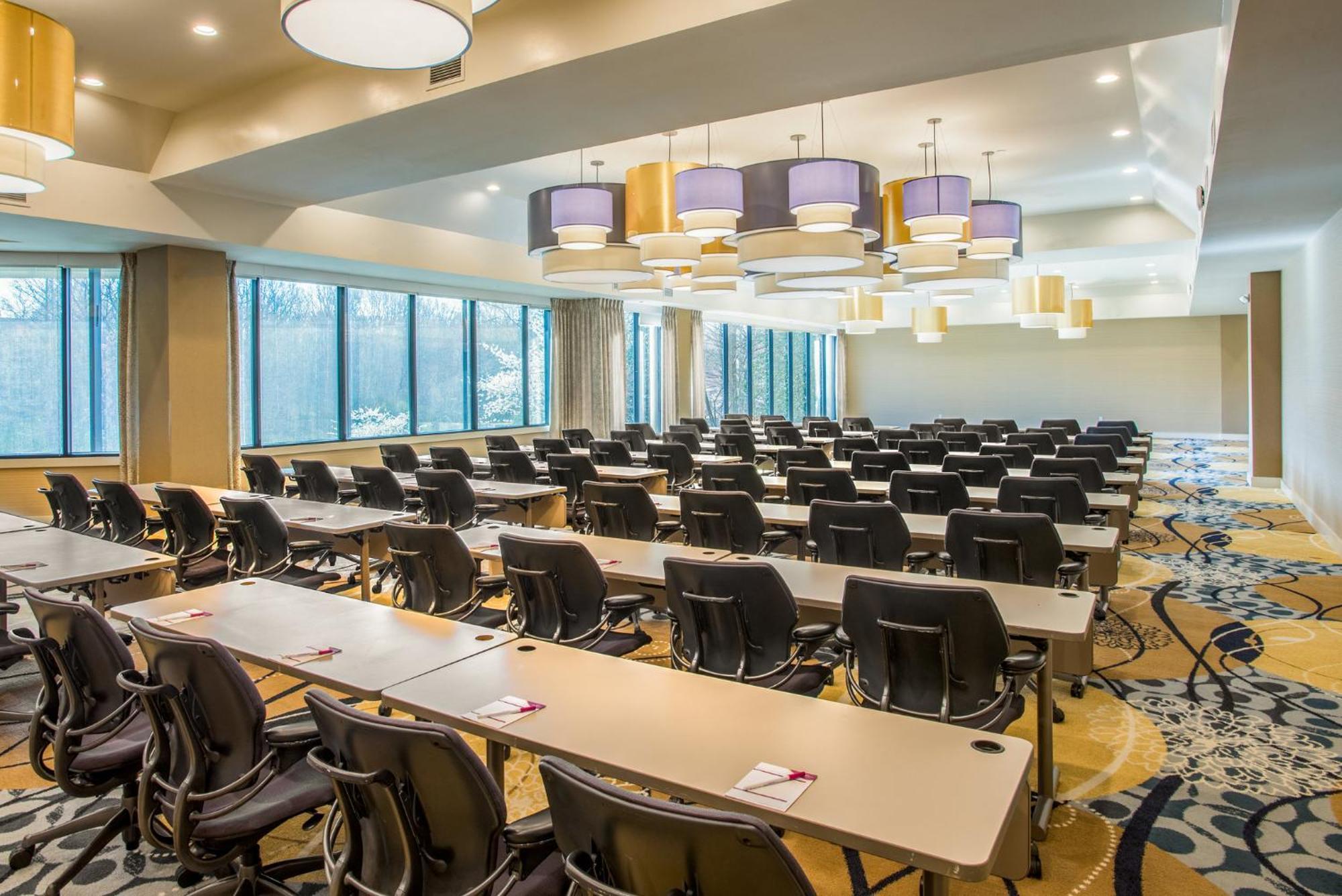 Crowne Plaza Princeton - Conference Center By Ihg Dış mekan fotoğraf